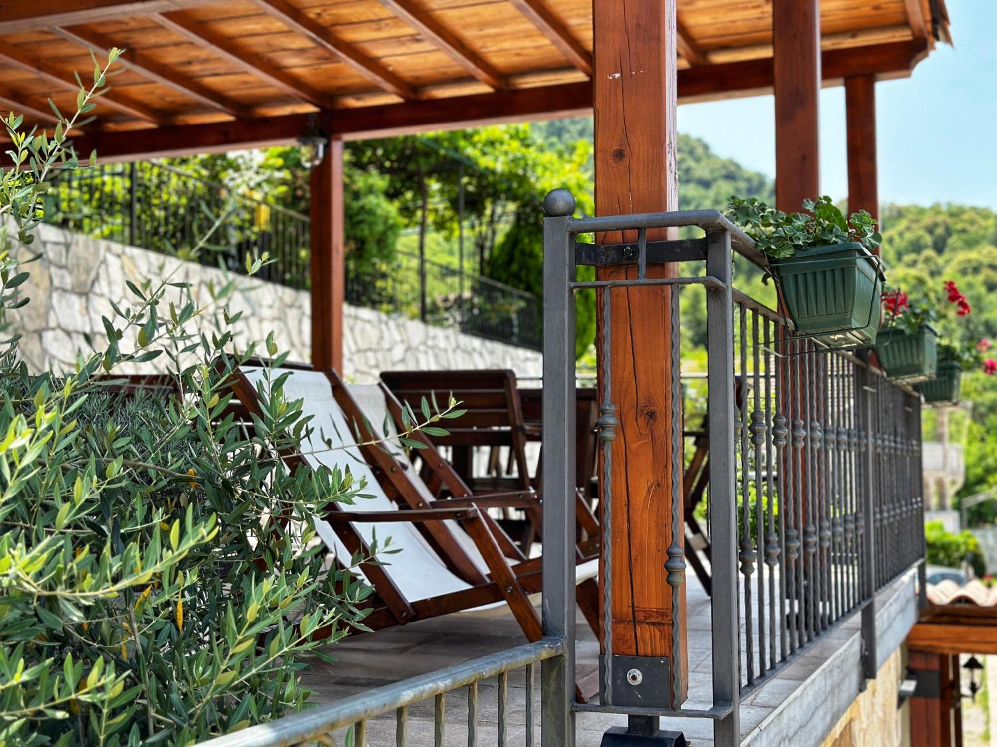 Eco Villas Merak Virpazar Exteriör bild